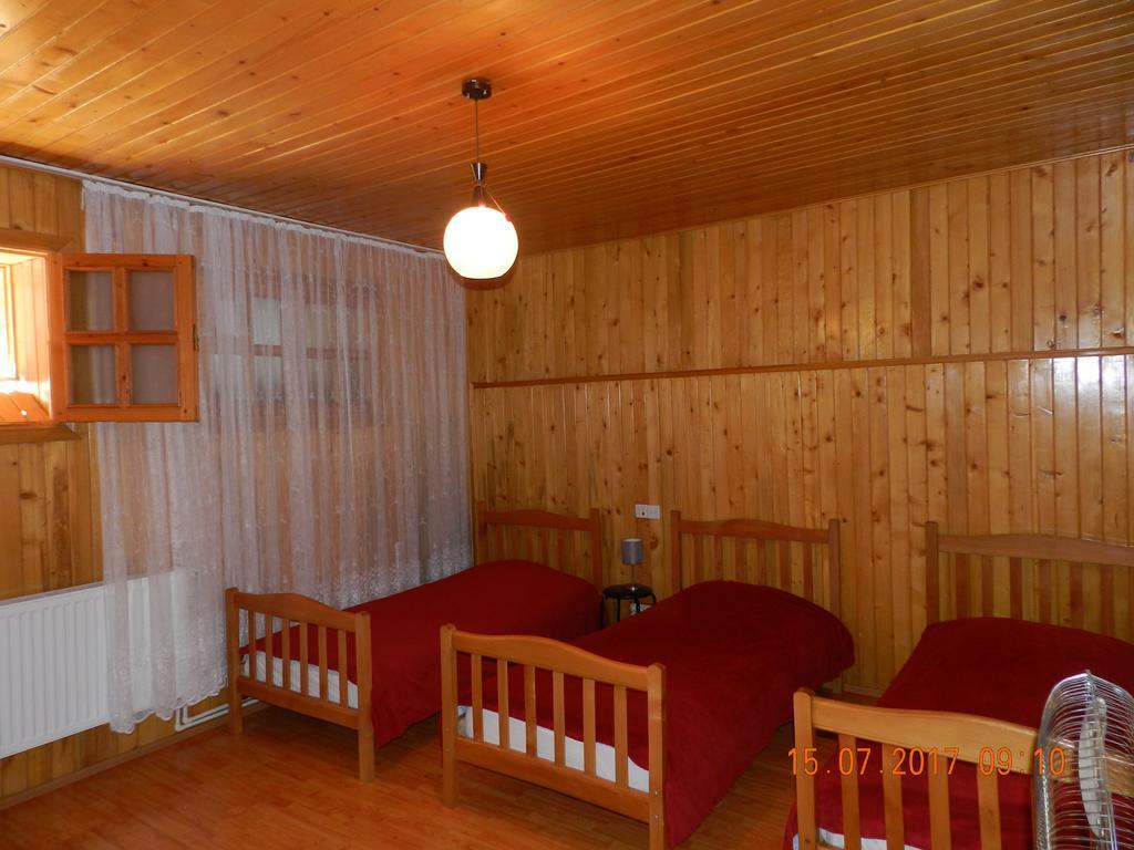 Room 404 Guest House ティビリシ エクステリア 写真