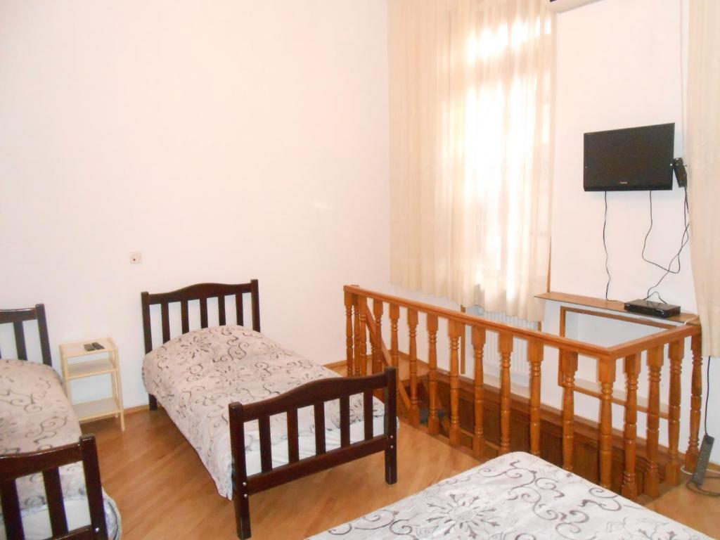 Room 404 Guest House ティビリシ 部屋 写真